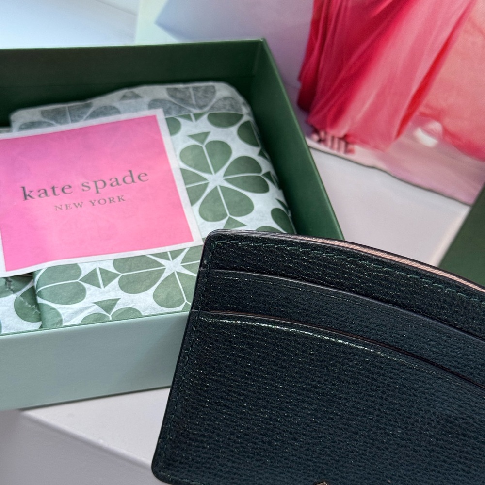 Kate Spade EUC w BOX Grained Leather Green Card Holder - Picture 8 of 10
